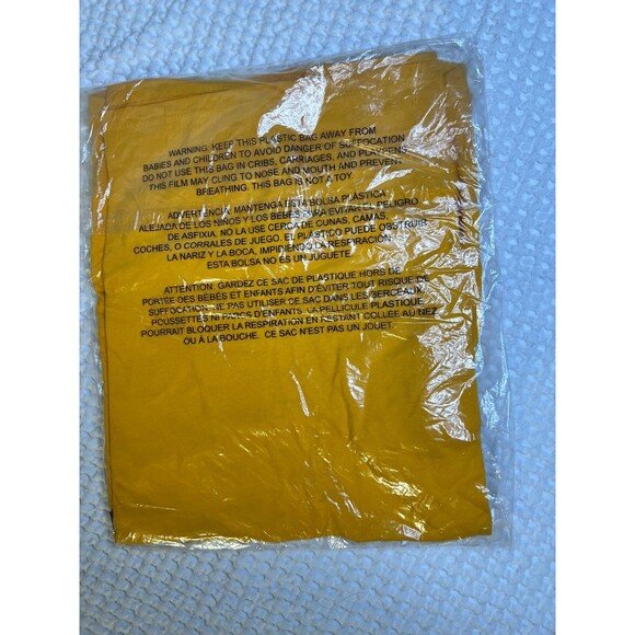 Champion T-Shirt Men’s Medium Yellow Classic Tee Champion Men's Unisex Cotton B3 - Picture 3 of 8